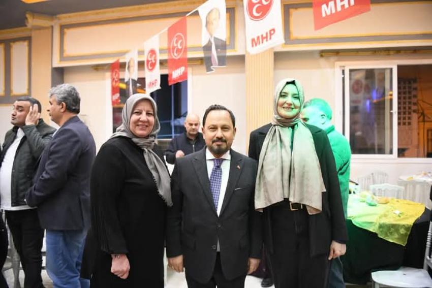 MHP Seyhan da iftar izdihamı
