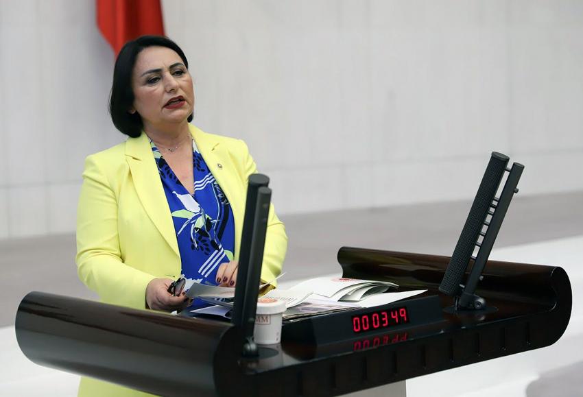 'Yanlıştan dönün'