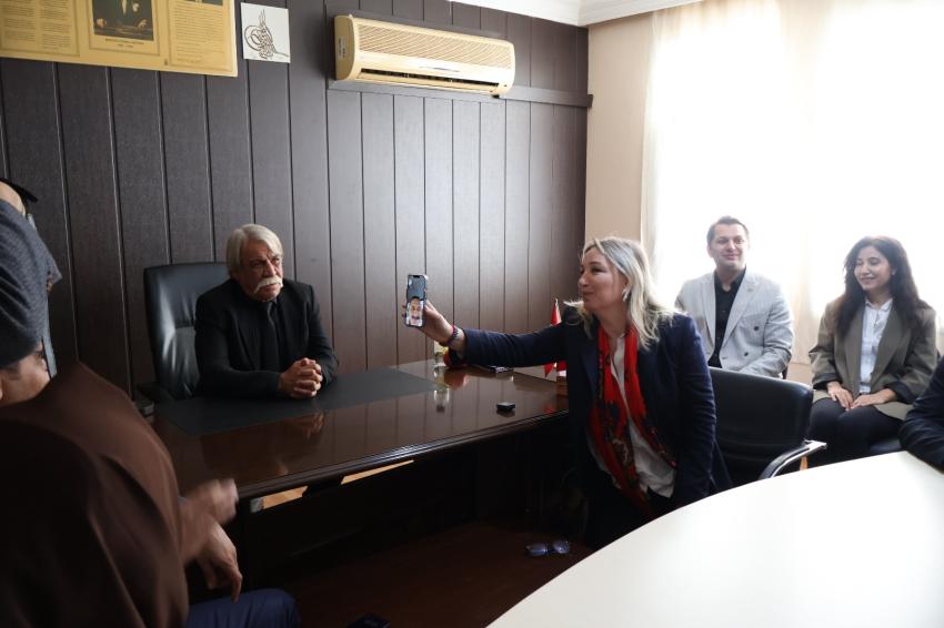 Anahtar Parti Genel Sekreteri Nihal Ağca Kozan’da Rüzgâr Gibi Esti