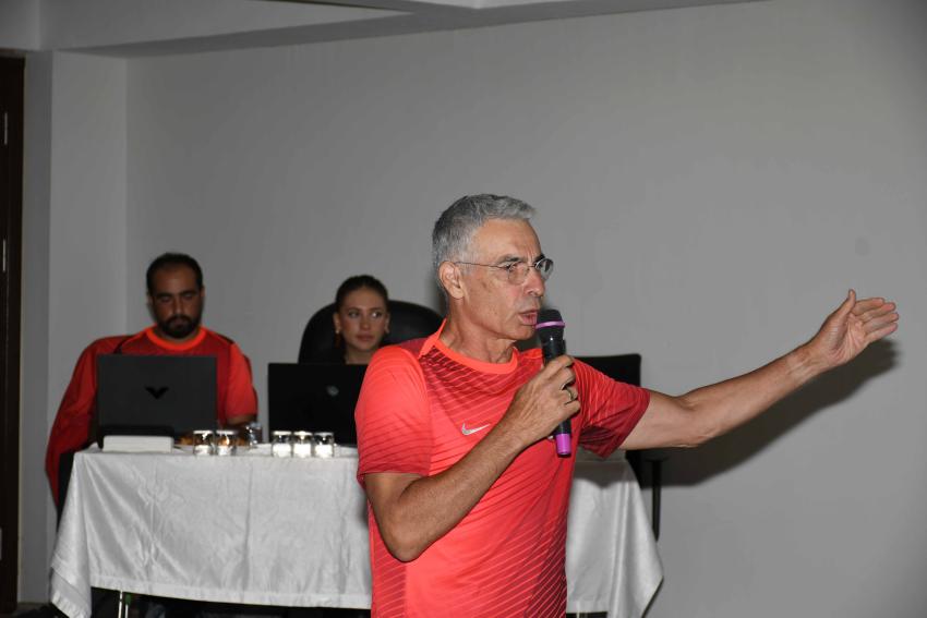 TFF Kalecilik Günleri seminerlerinin ilki Adana'da yapıldı