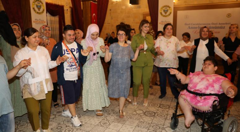 Özel anneler unutulmadı