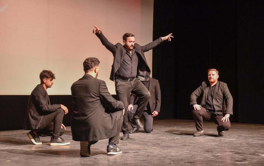 'Engelleri aşalım, birlikte gülelim'