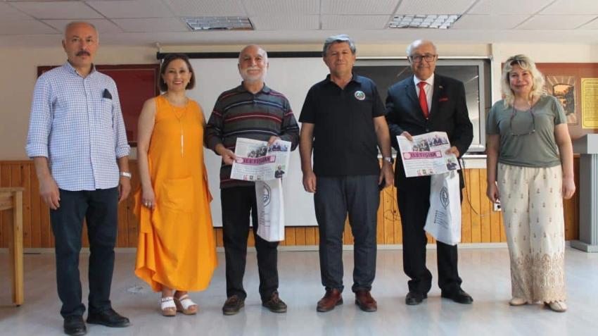 ‘Okuyun, sorgulayın, düşünün’