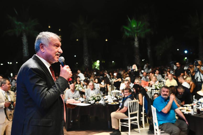 Altın Koza’da Onur Ödülleri Hale Soygazi ve Müjdat Gezen’e verildi