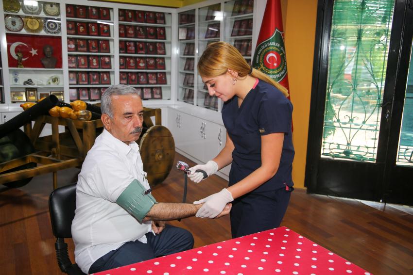 Şehit yakınları, gazi ve gazi yakınlarına özel hizmet