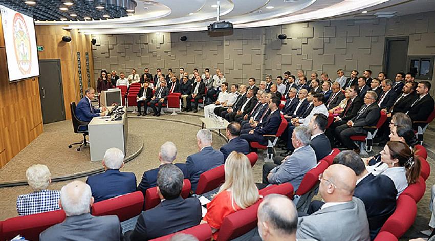 ‘Adım adım yol haritamızı belirleyeceğiz’