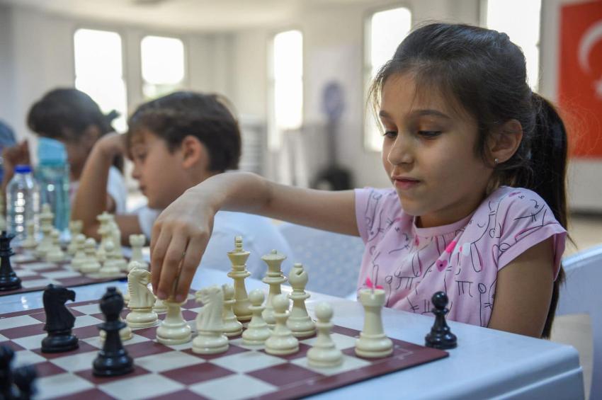 Geleceğin satranççıları