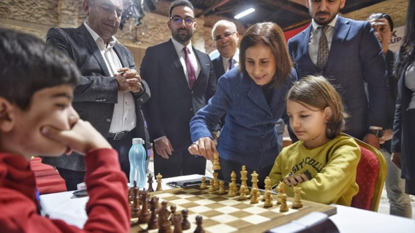 İlk hamle Başkan Tekin'den