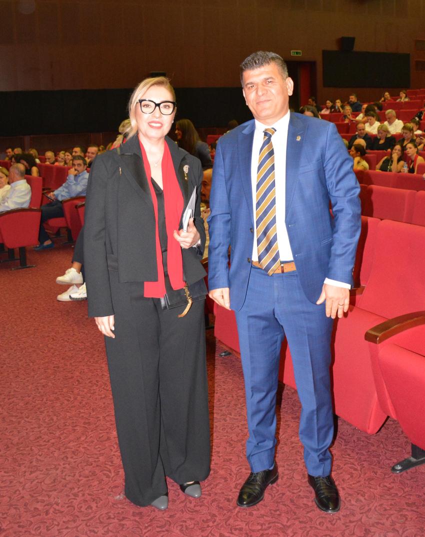 Medeniyetler Korosu gönülleri fethetti