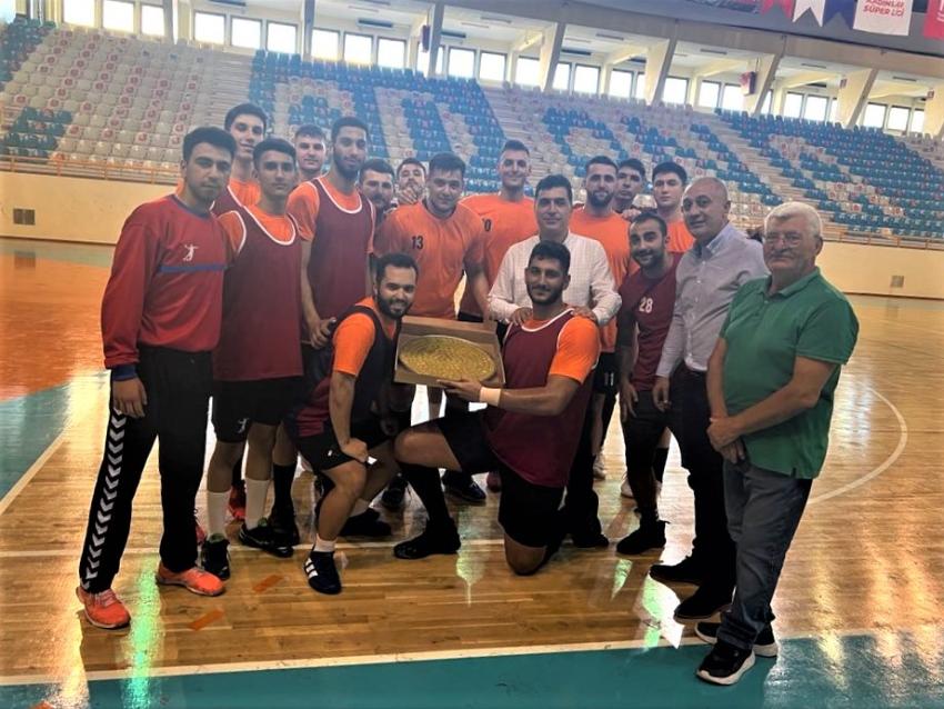 Seyhanlı hentbolcular iddialı
