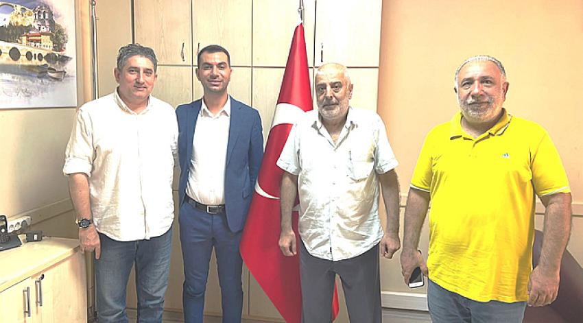 'Her zaman yerel basının yanındayız'