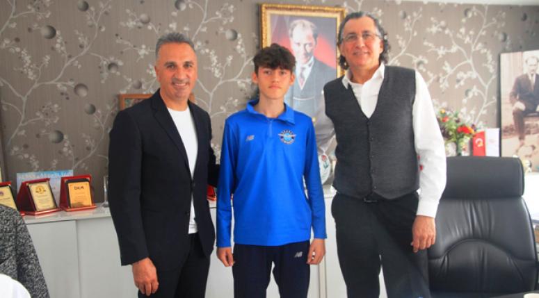 Futbolcu fabrikası belediye