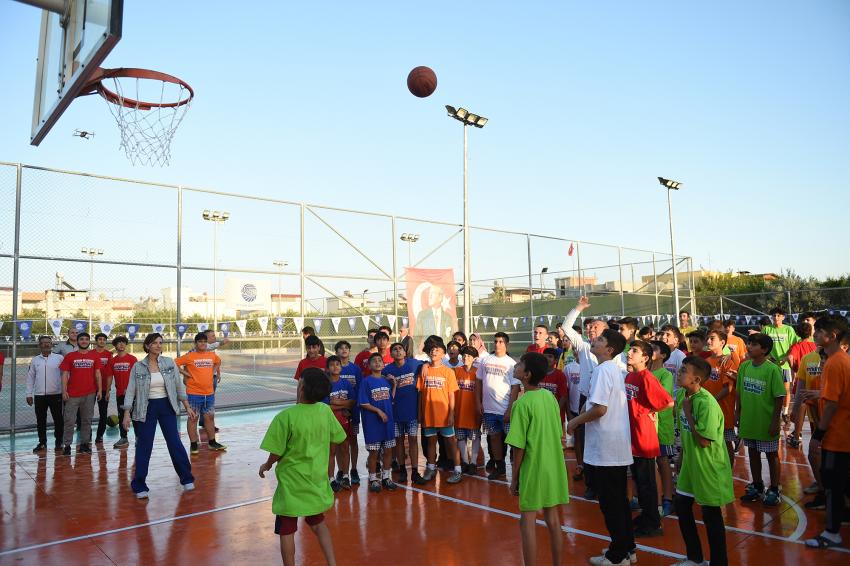 Cumhuriyet Bayramı streetball turnuvası başladı
