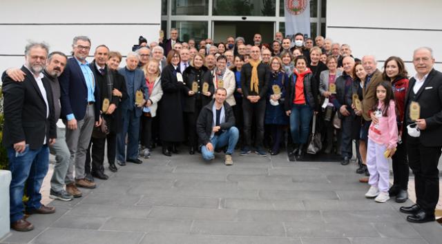 40-50 yıllık doktorlara plaket