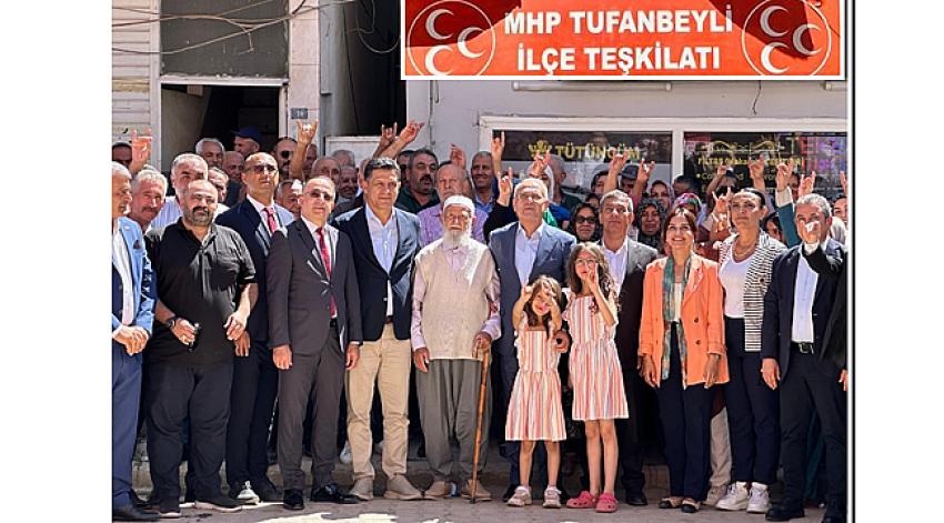 MHP’den Tufanbeyli’de gövde gösterisi!