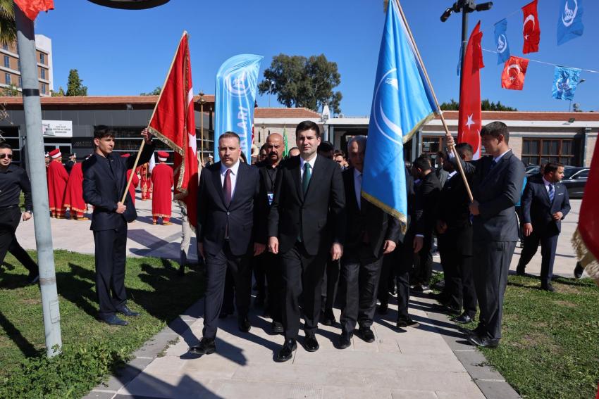 Eğitim, teknoloji ve vefa bir arada