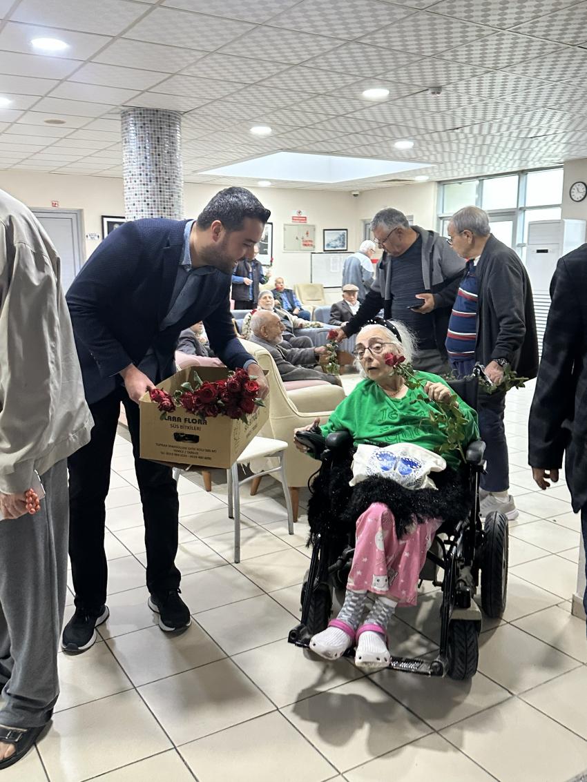 “Büyüklerin Tecrübesi, Gençler İçin Önemli”