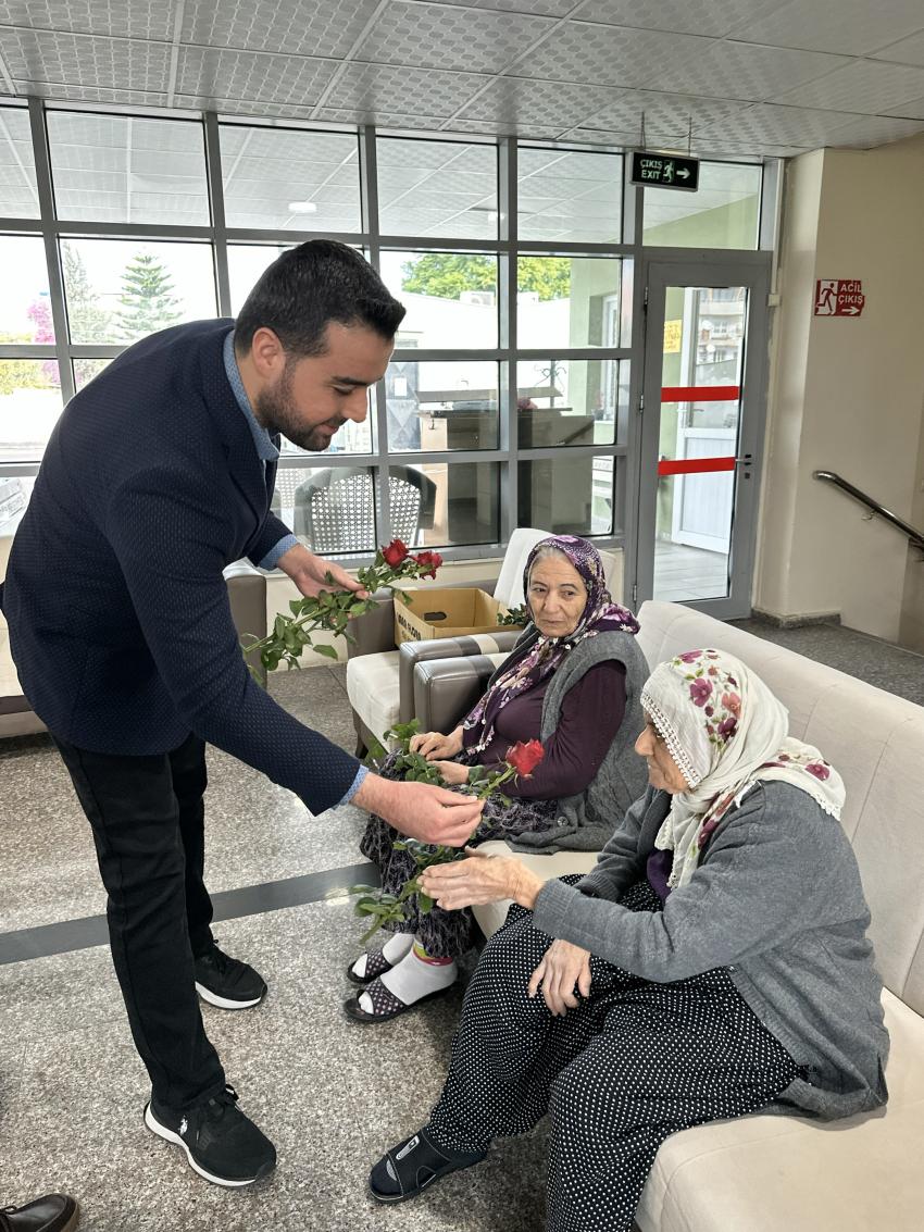 “Büyüklerin Tecrübesi, Gençler İçin Önemli”