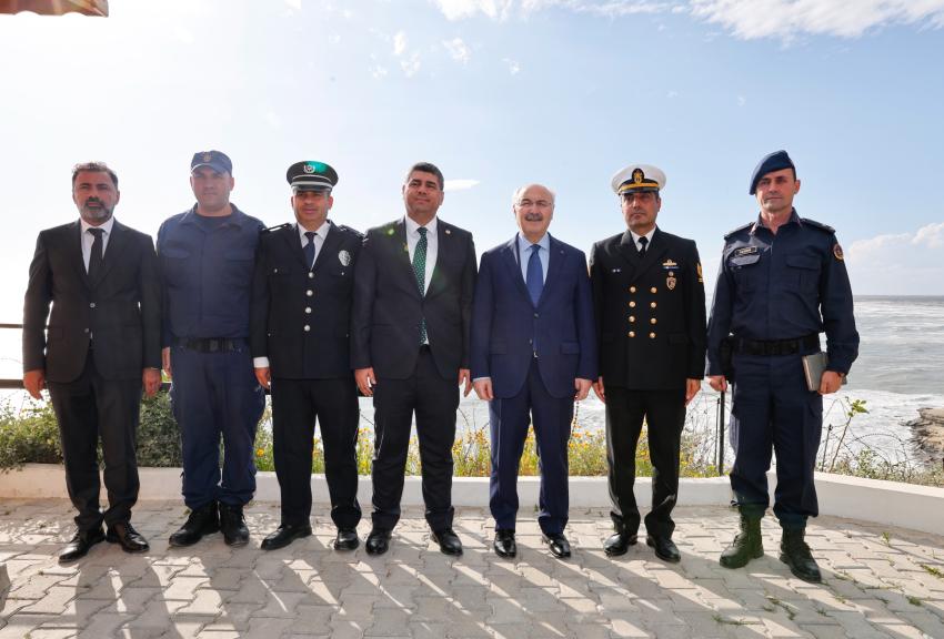 ‘Karataş, Adana’mızın gözbebeği’