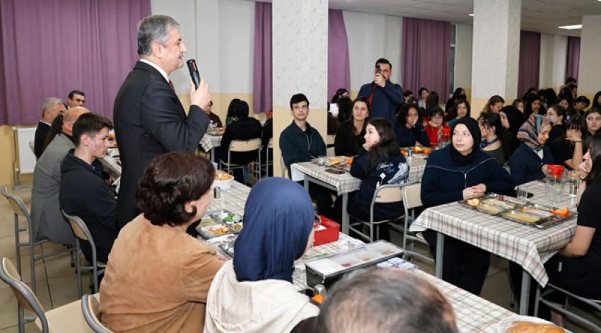 ‘Sizler bizim umudumuzsunuz’