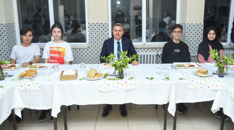 ‘Tüm çocuklarımız birer hazine’