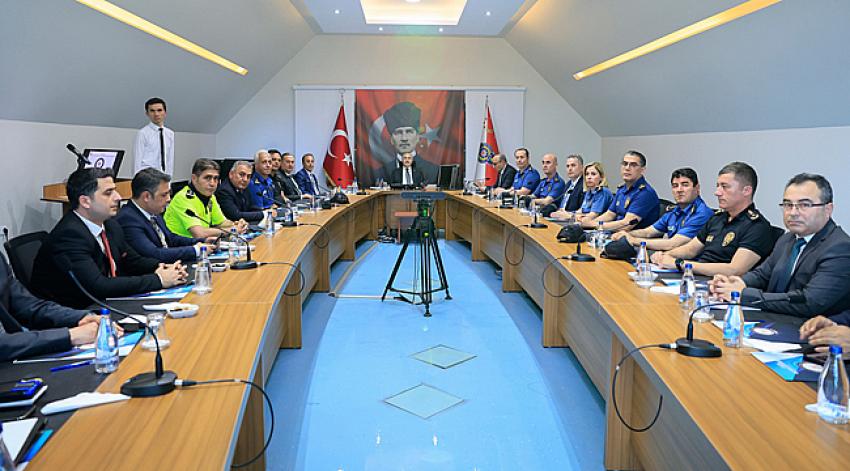 Adana'nın trafiği ve güvenliği masaya yatırıldı