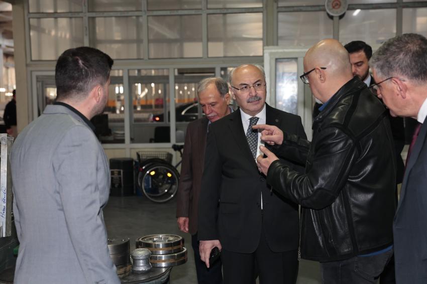 ‘Sanayi kuruluşlarımız kalkınmanın anahtarıdır’