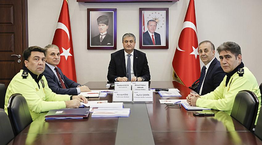 Adana’nın trafiği masaya yatırıldı