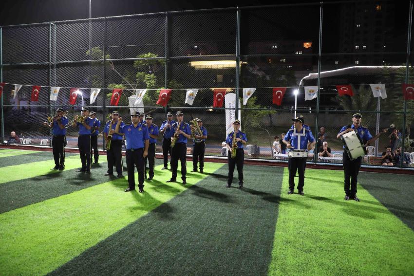 Veteranlar futbol turnuvası başladı
