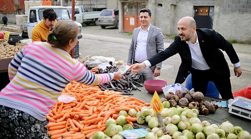 Dr.Halil Nacar halkın içinde