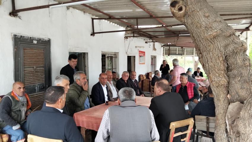Bayramda adım adım mahalleleri gezdi