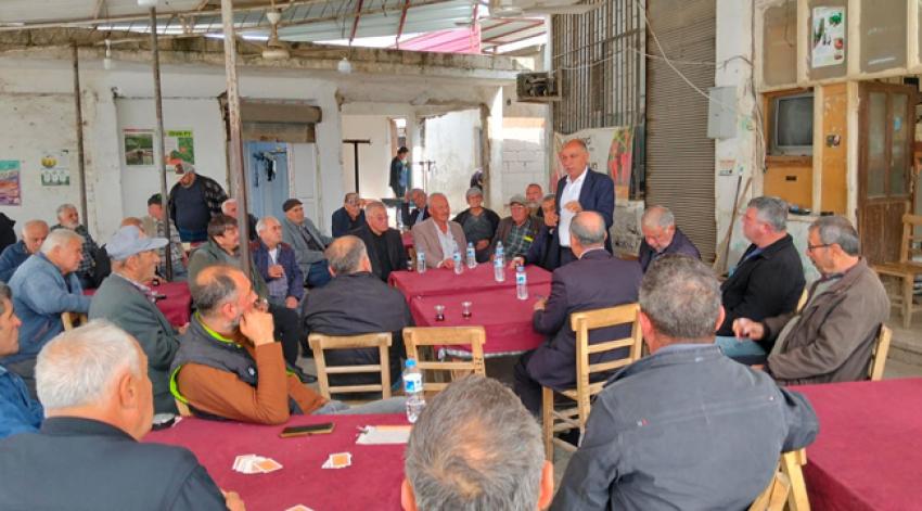 Bayramda adım adım mahalleleri gezdi