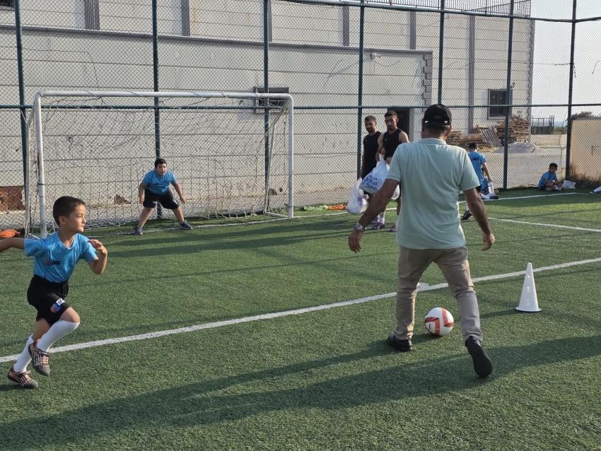 Yumurtalık’ta futbol okulu heyecanı başladı