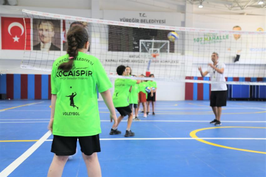 Haydi çocuklar spor okullarına!