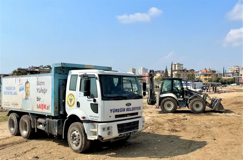 Yüreğir'de bayram sonrası temizlik