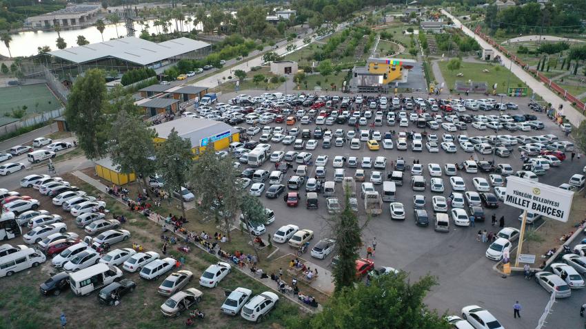 Arabada sinema keyfi