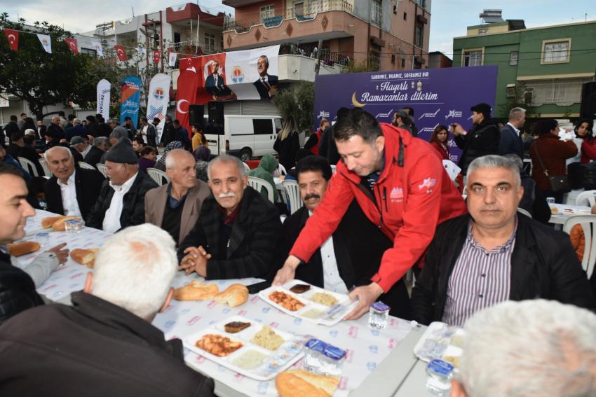 'Barışa, kardeşliğe ve sevgi diline birlikte uzanacağız'