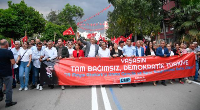 19 Mayıs yürüyüşü