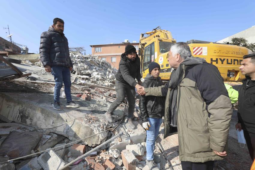 Büyükşehir, Samandağ'a çadır kent kuruyor